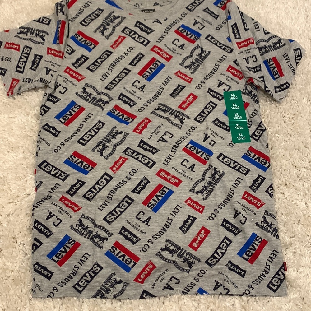 Levi’s T-shirt XL (18/20) (mt2)